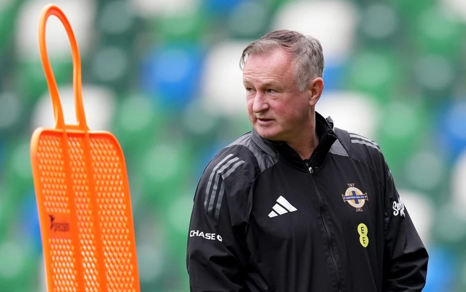 在一起, 年轻的球队, 康纳的要求 在一起, 年轻的球队, 康纳的要求