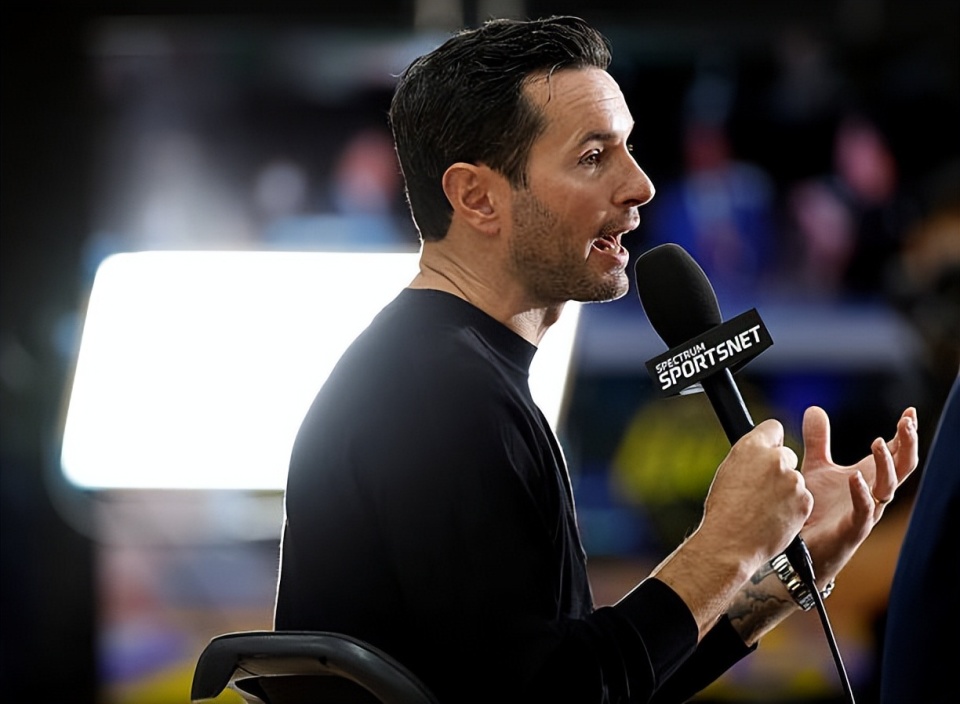 场均数据为, HL 场均数据为, HL