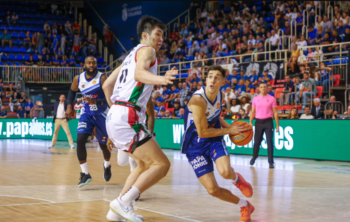 男篮勇夺男 男篮勇夺男