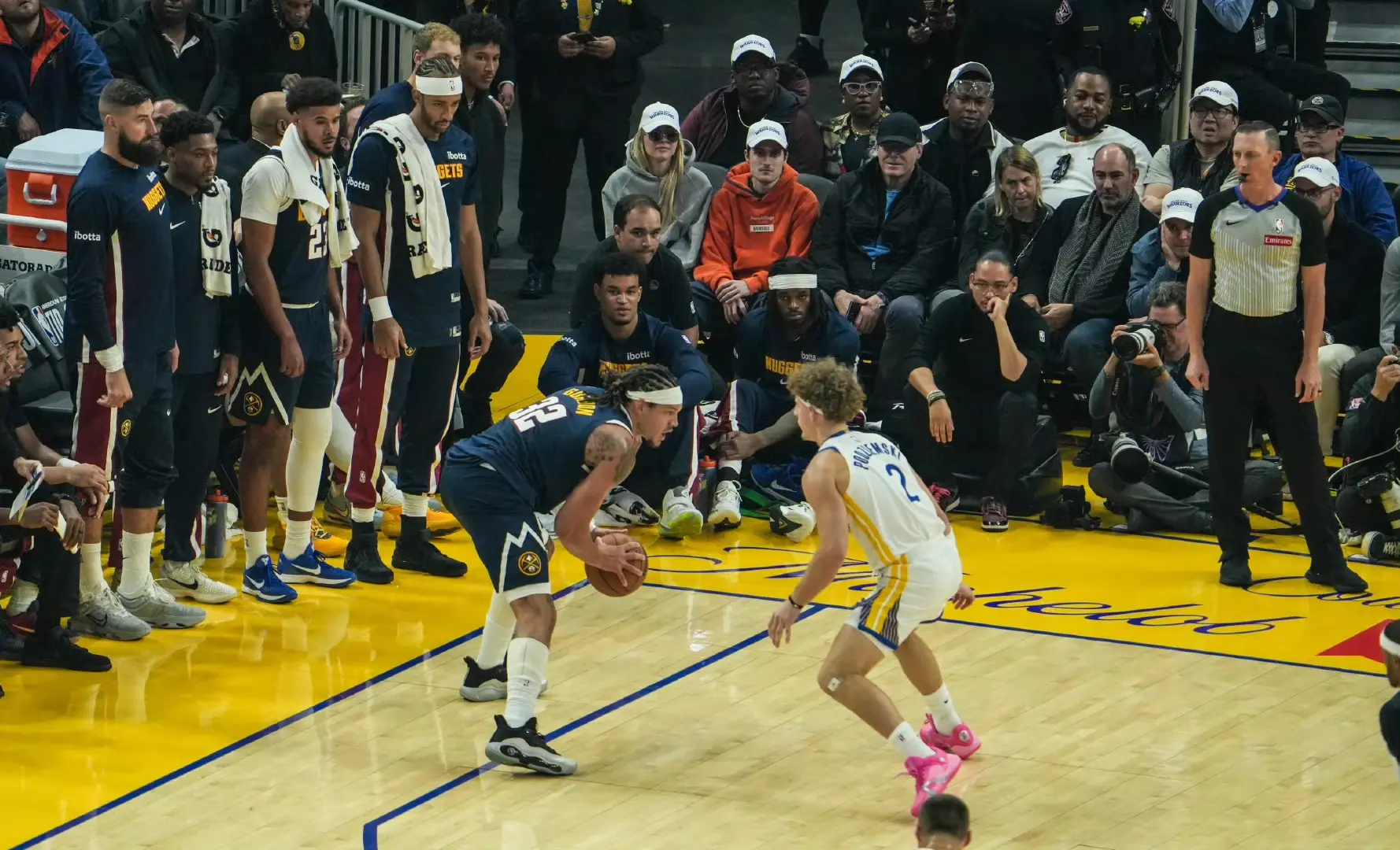 div, 无解 div, 无解